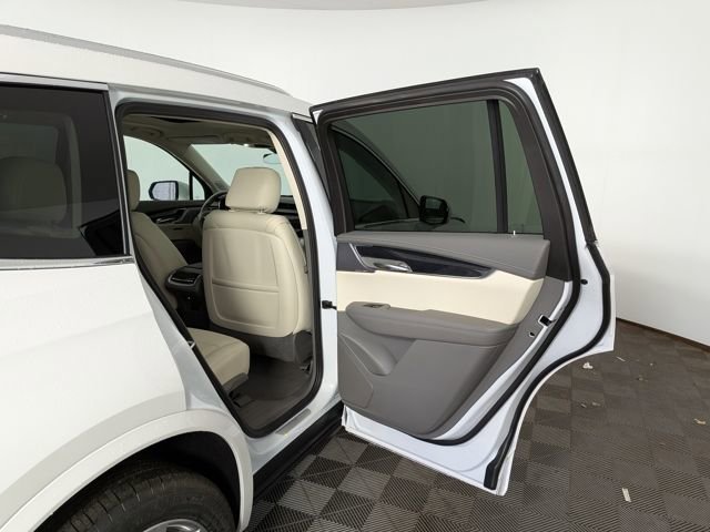 New 2025 Cadillac XT6 Premium Luxury w/ LPO, Floor Liner Package image 39