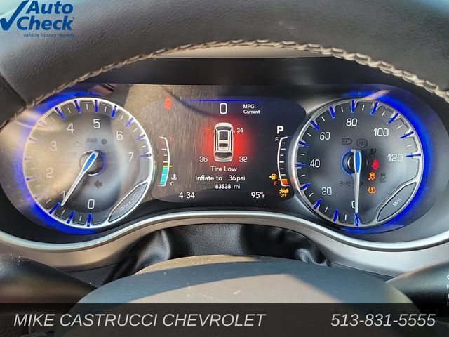 Used 2022 Chrysler Pacifica Touring-L FWD image 15