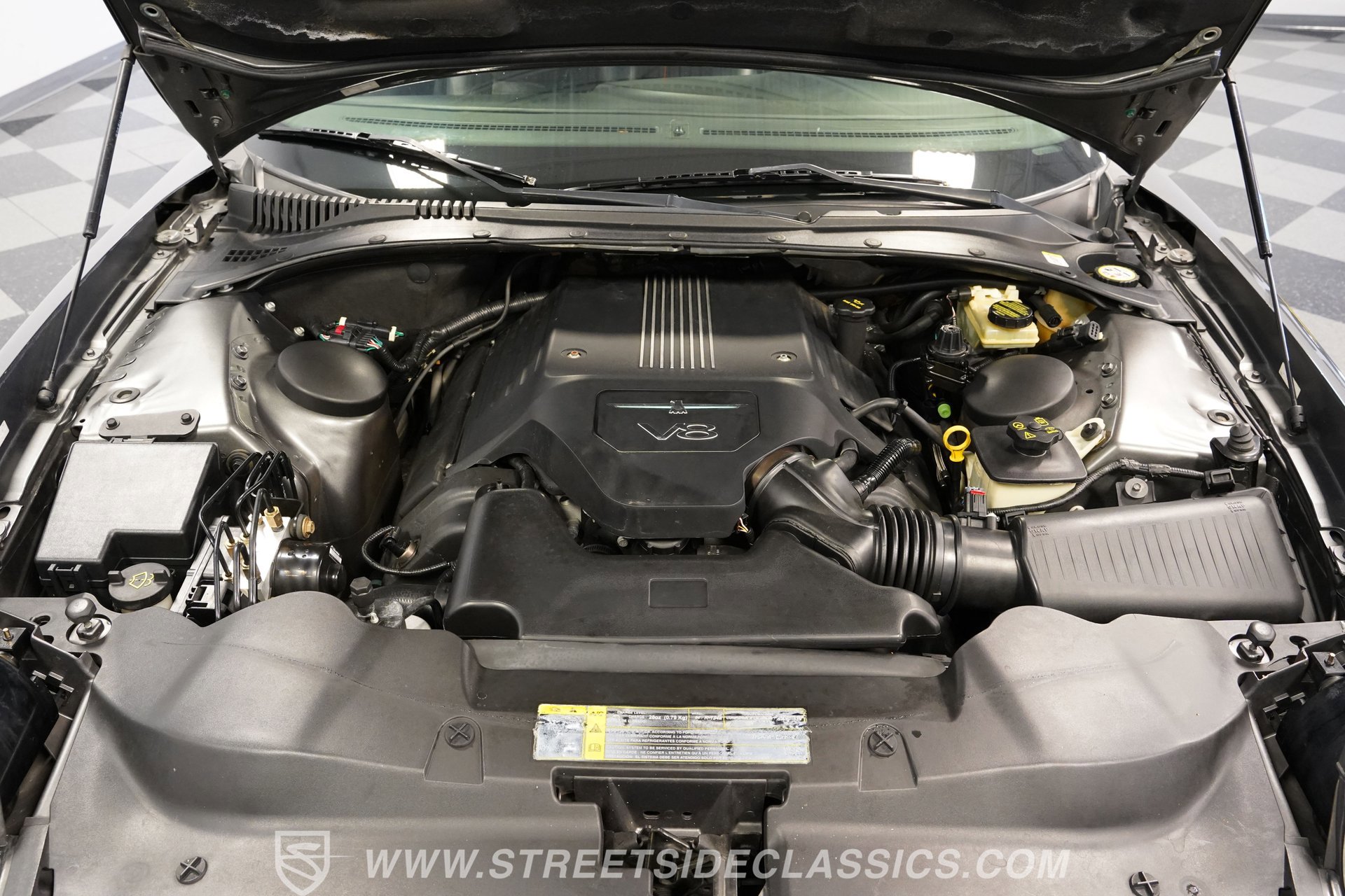 Used 2003 Ford Thunderbird image 34