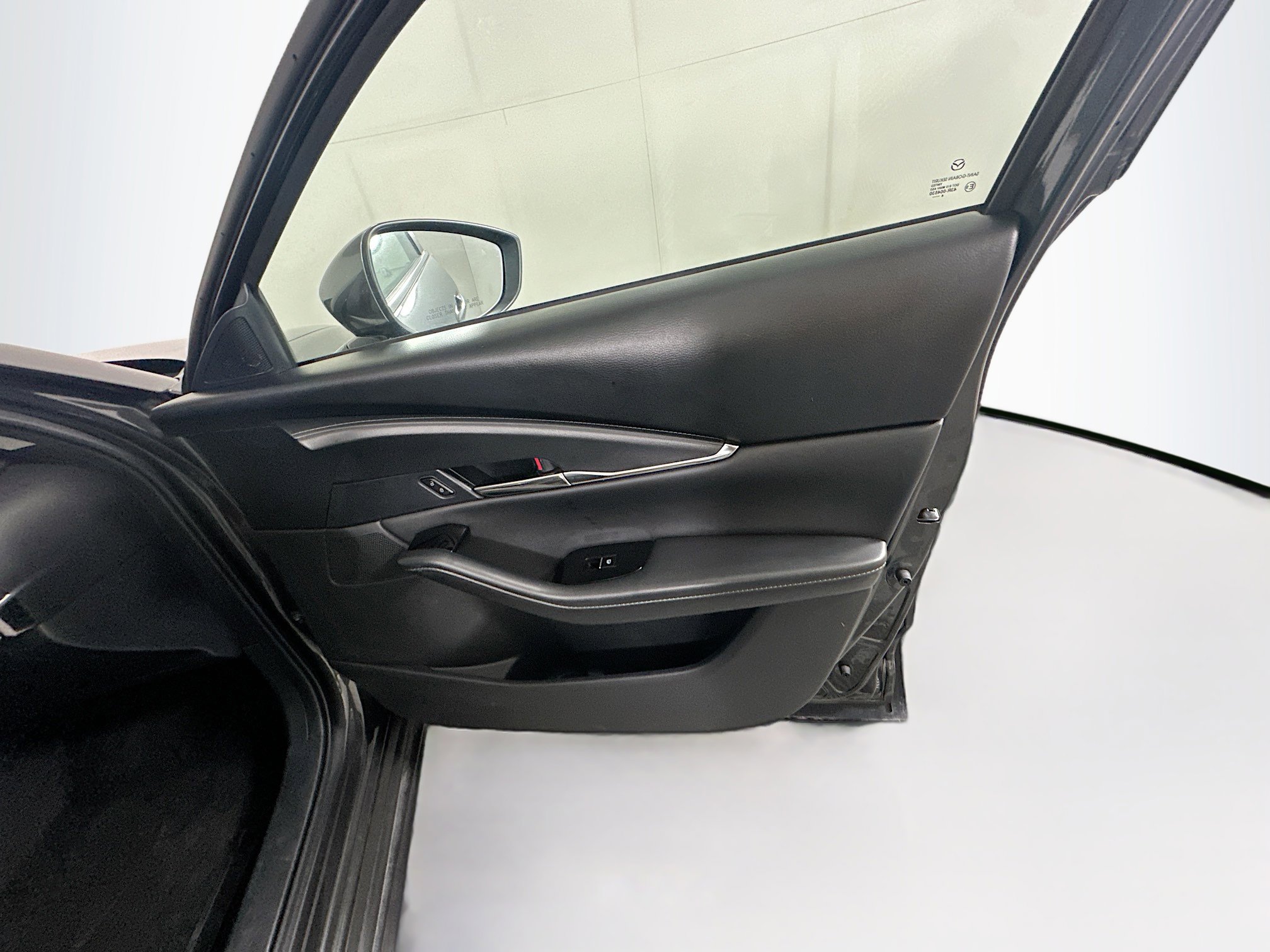 Used 2025 MAZDA CX-30 AWD 2.5 S w/ Preferred Package image 32