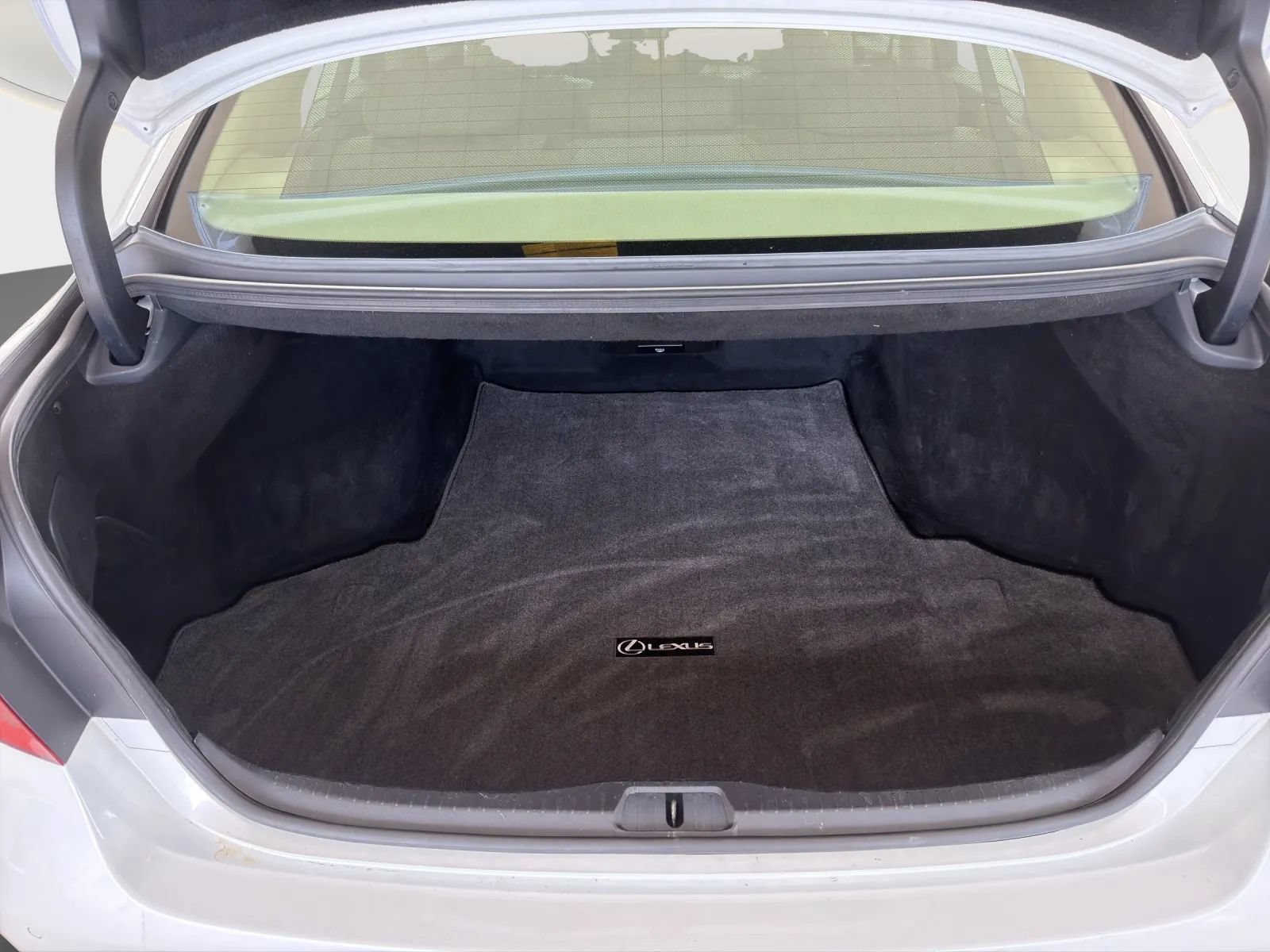 Used 2012 Lexus LS 460 w/ Comfort Pkg RWD image 20