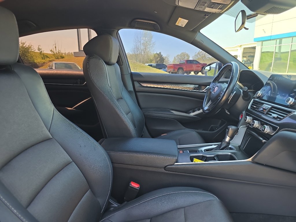 Used 2020 Honda Accord Sport image 14