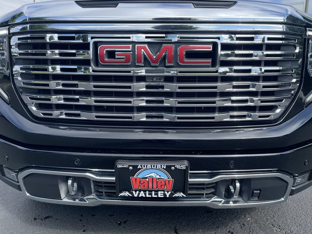 Certified 2023 GMC Sierra 1500 Denali w/ Denali Reserve Package AWD/4WD image 32