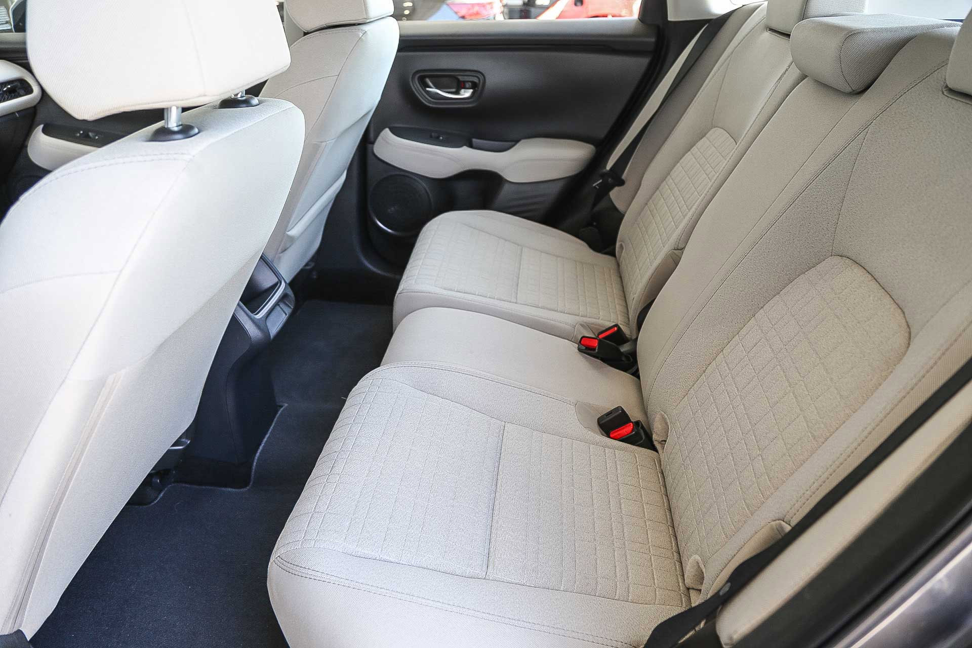 Certified 2025 Honda HR-V LX image 22