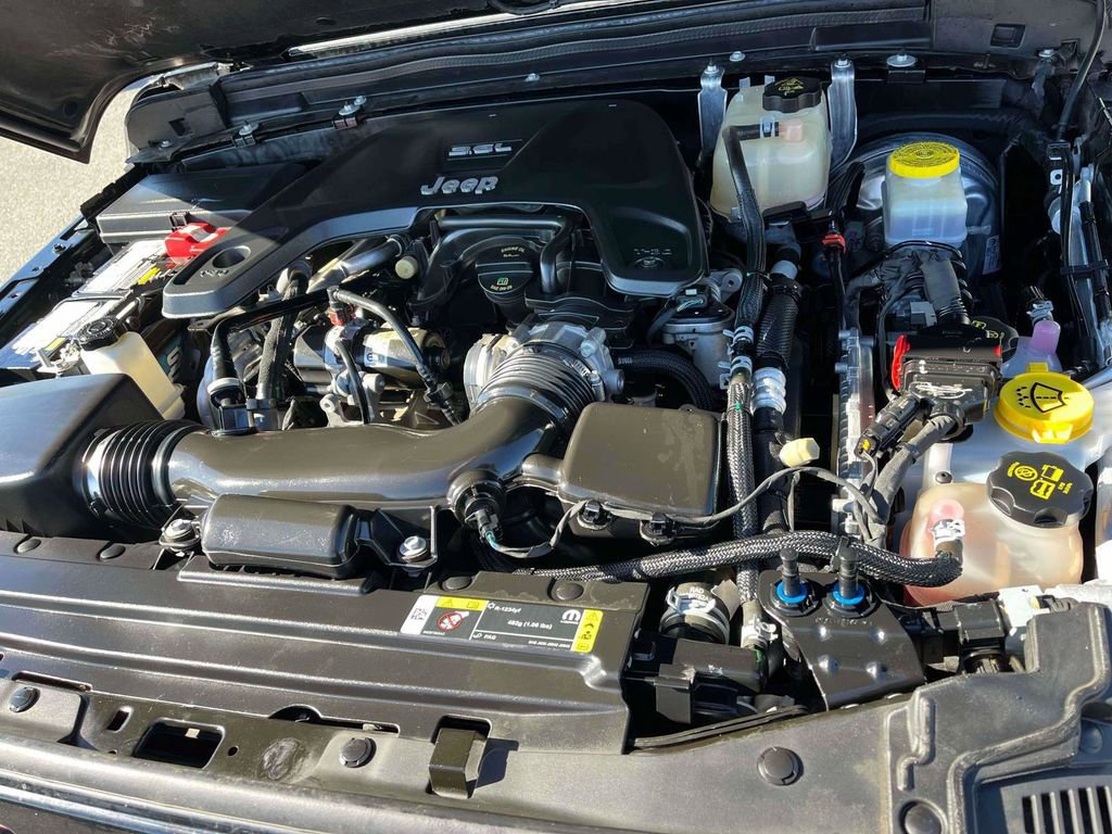 Used 2021 Jeep Wrangler Unlimited Sport image 35