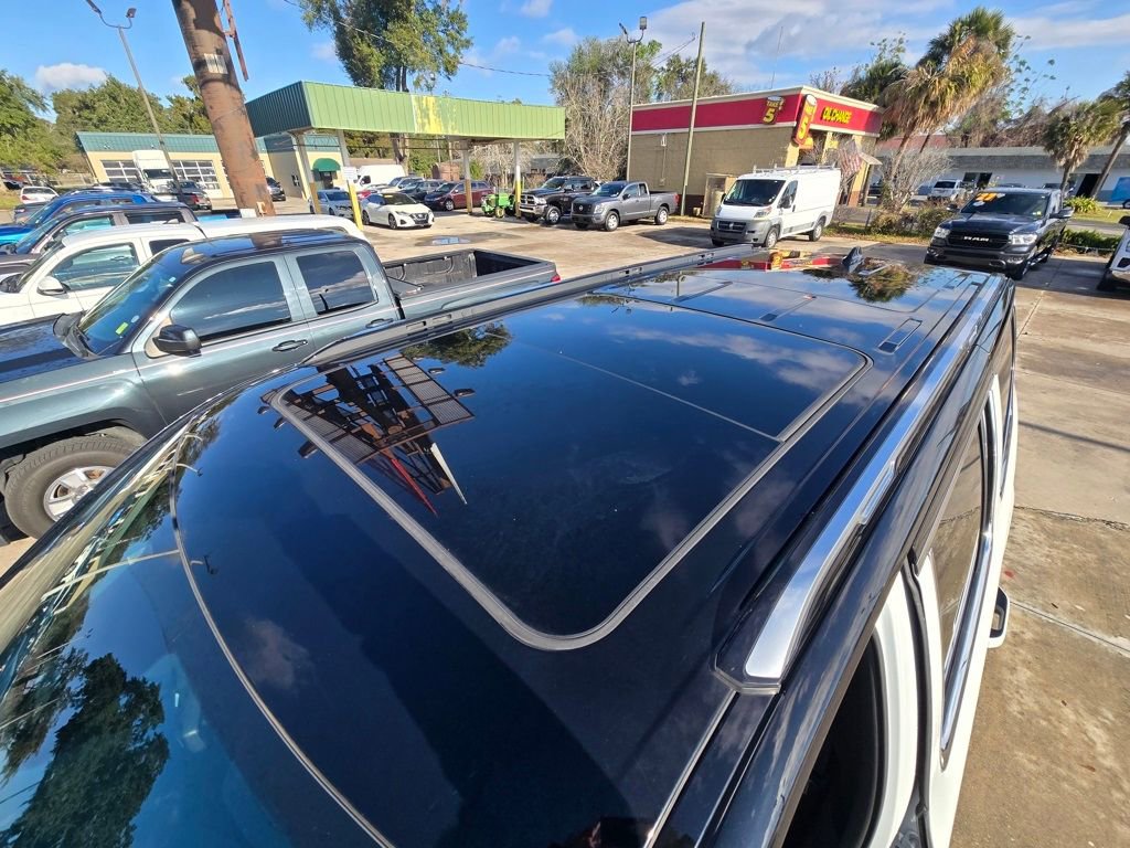Used 2024 Jeep Grand Wagoneer L Series III AWD/4WD image 63