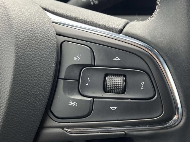 Used 2025 Buick Envista Preferred w/ Convenience I Package image 27