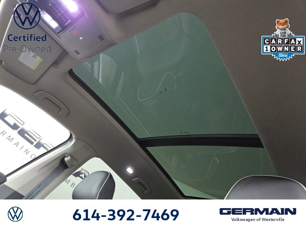 Certified 2025 Volkswagen Atlas SEL Premium R-Line image 35