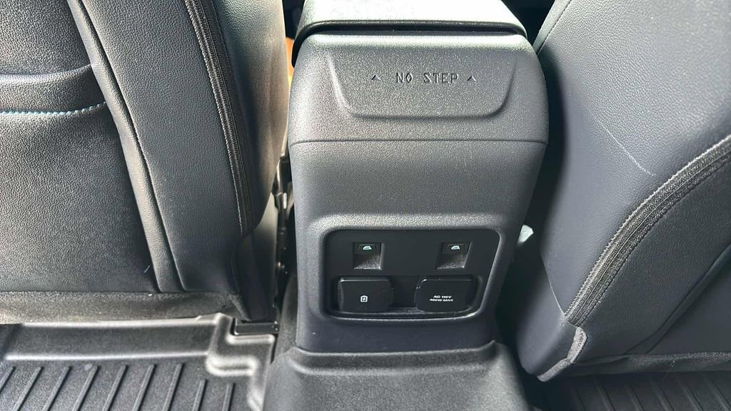 Used 2023 Ford Bronco Outer Banks image 43