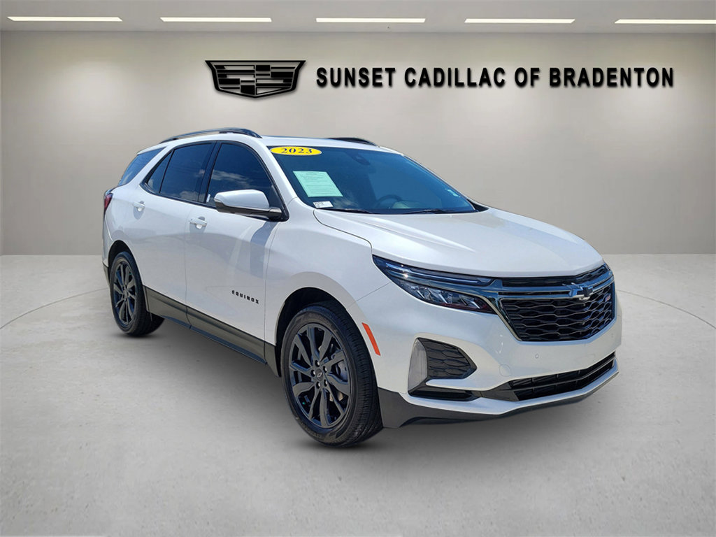 Used 2023 Chevrolet Equinox RS w/ RS Leather Package FWD image 1
