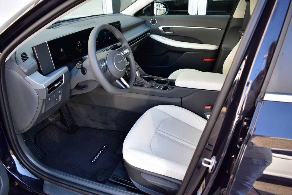 New 2026 Hyundai Sonata SE image 13