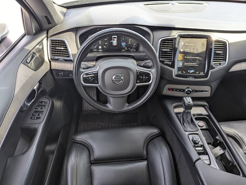 Used 2020 Volvo XC90 T6 Inscription w/ Protection Package Premier AWD/4WD image 28