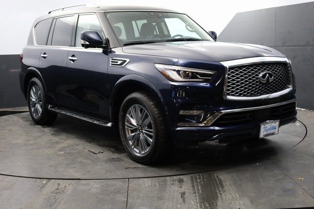 Used 2024 INFINITI QX80 Luxe image 2