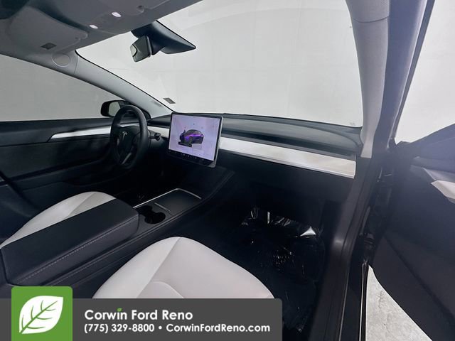 Used 2022 Tesla Model 3 Long Range AWD/4WD image 27