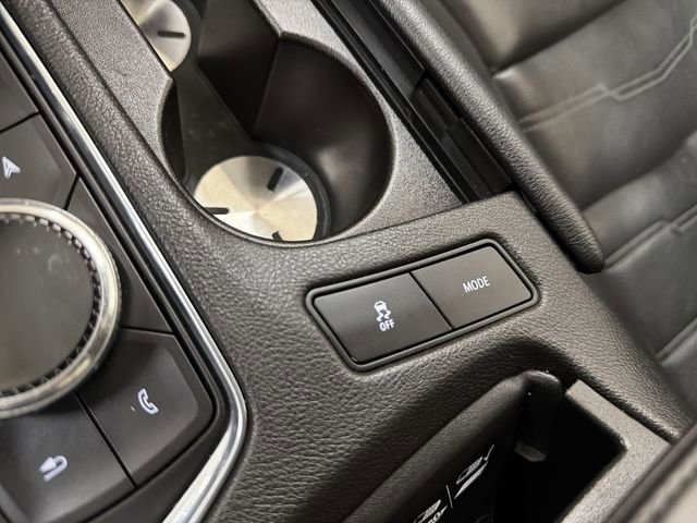 Certified 2020 Cadillac XT6 Premium Luxury w/ Platinum Package image 31