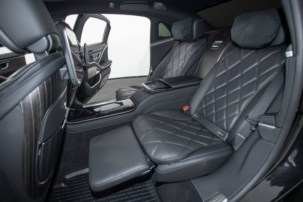 Used 2024 Mercedes-Benz Maybach S 580 4MATIC image 5