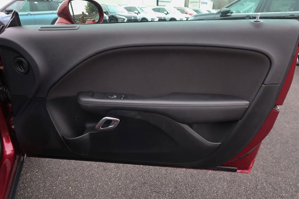 Used 2018 Dodge Challenger R/T image 20