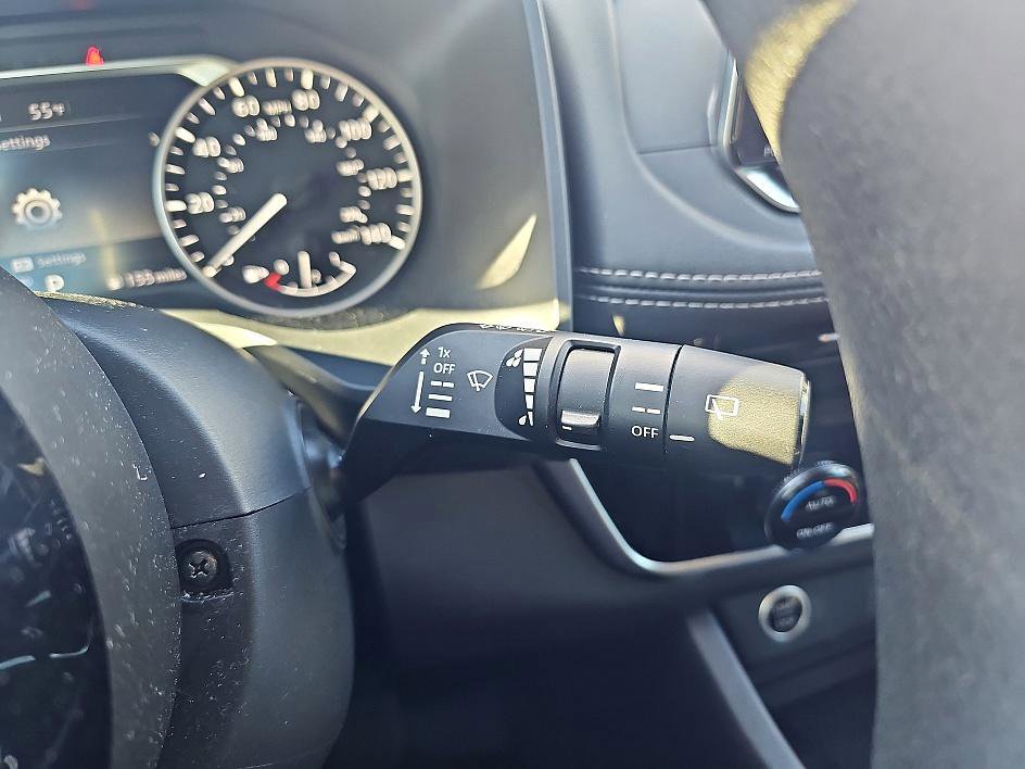 Used 2021 Nissan Rogue SV image 20