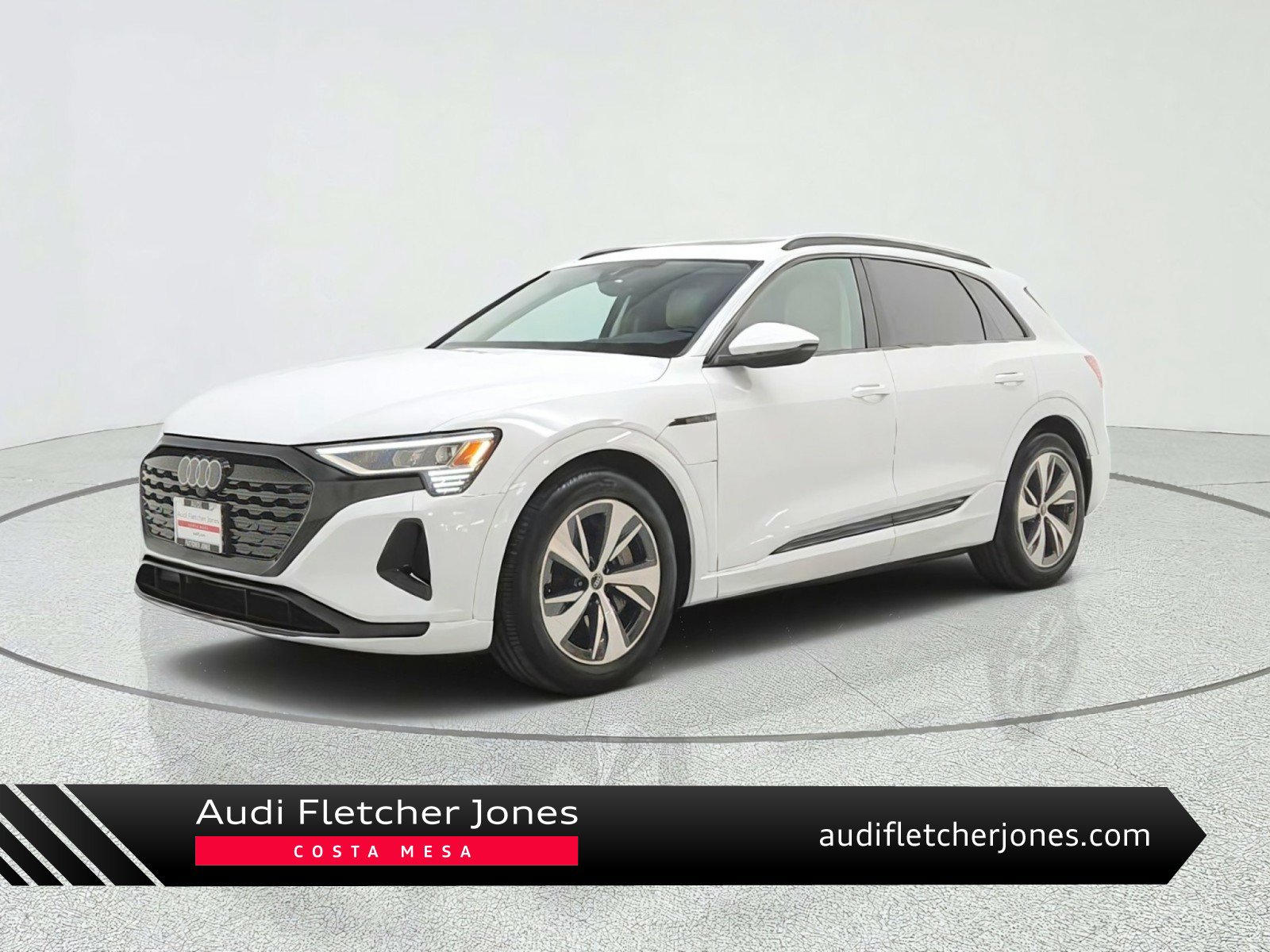 Used 2024 Audi Q8 e-tron Premium