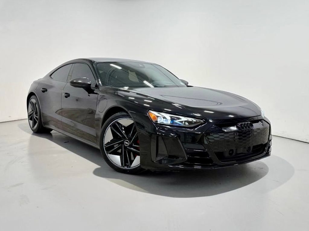 Used 2022 Audi RS e-tron GT w/ Year 1 Package AWD/4WD image 4