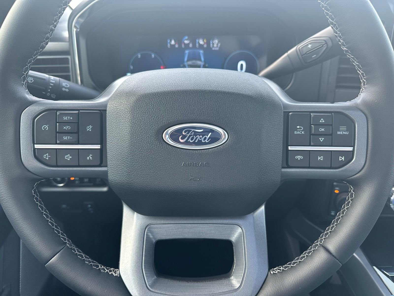 New 2025 Ford F350 Lariat w/ FX4 Off-Road Package image 18