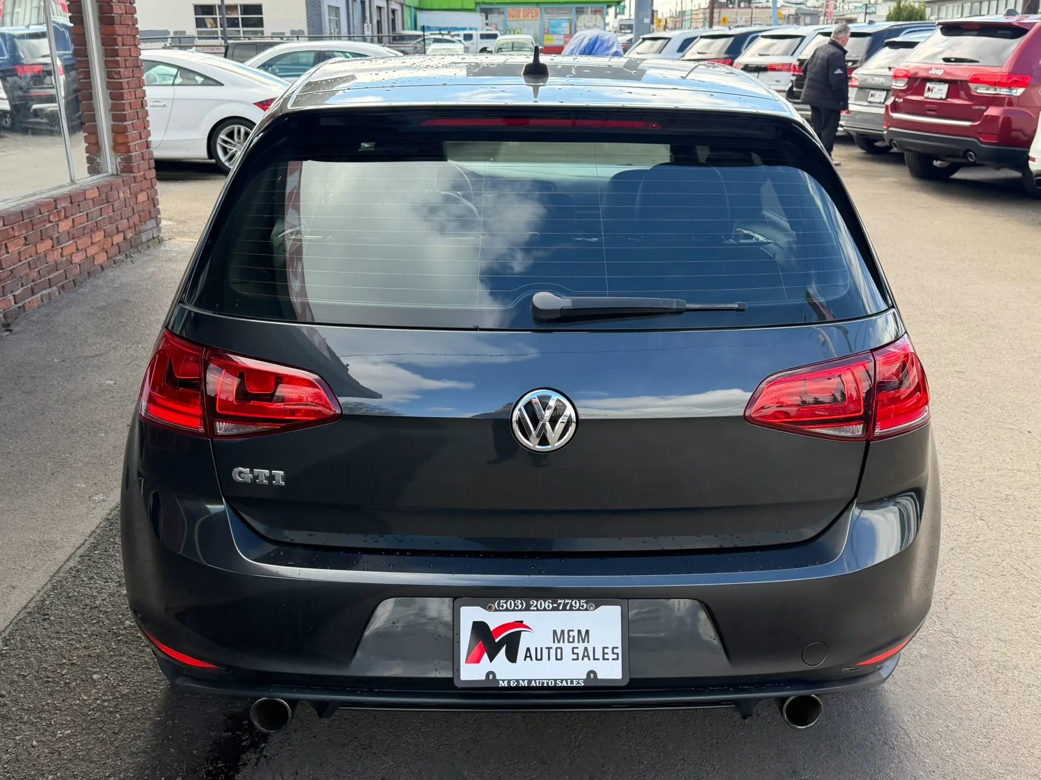 Used 2015 Volkswagen GTI SE w/ Lighting Package (SEL) FWD image 4