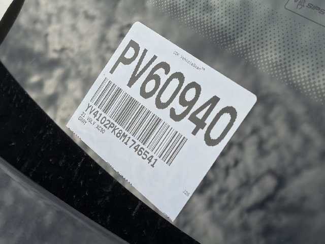 Used 2021 Volvo XC90 T5 Momentum w/ Protection Package Premier AWD/4WD image 12