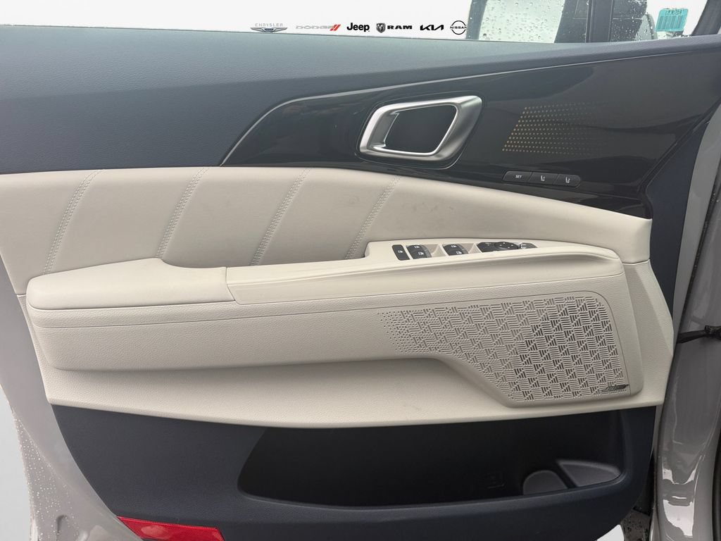 New 2026 Kia Carnival SX Prestige FWD image 28