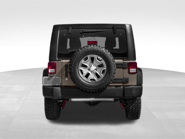 Used 2015 Jeep Wrangler Unlimited Rubicon w/ Dual Top Group AWD/4WD image 8