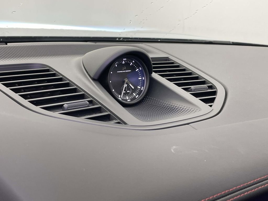 Certified 2025 Porsche Panamera 4S image 34