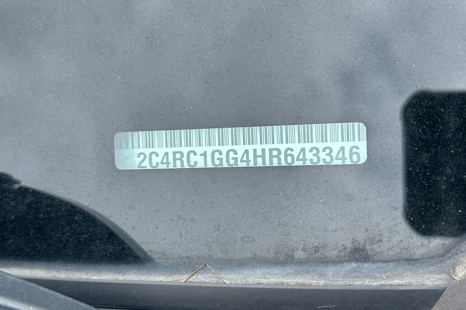 Used 2017 Chrysler Pacifica Limited w/ UConnect Theater Package image 8