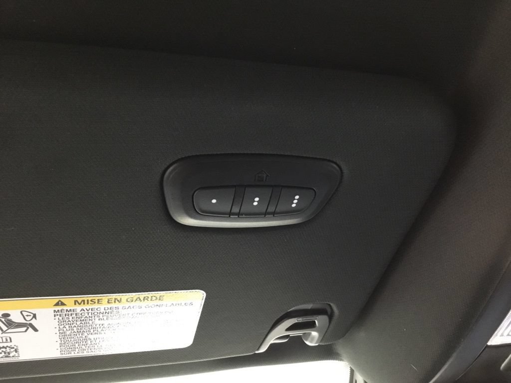 Used 2023 RAM 1500 Laramie AWD/4WD image 23