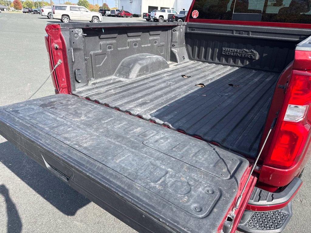 Used 2023 Chevrolet Silverado 3500 High Country w/ Z71 Off-Road Package AWD/4WD image 21