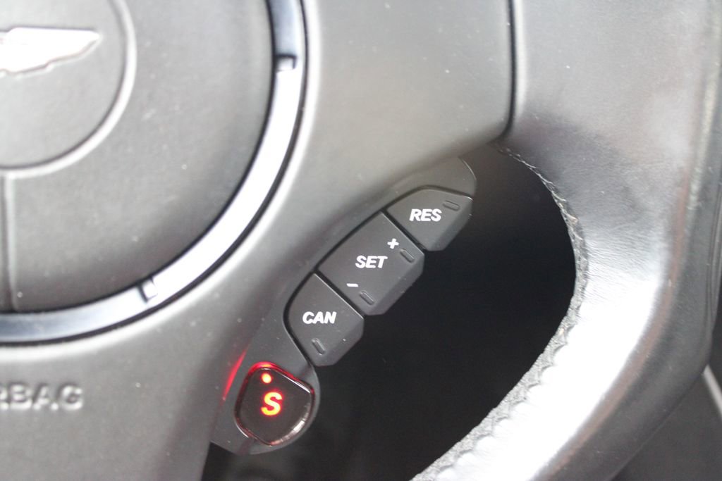 Used 2014 Aston Martin Vanquish Volante RWD image 14