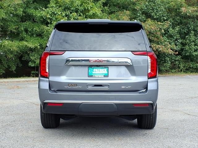 Used 2022 GMC Yukon SLT w/ SLT Premium Package AWD/4WD image 4