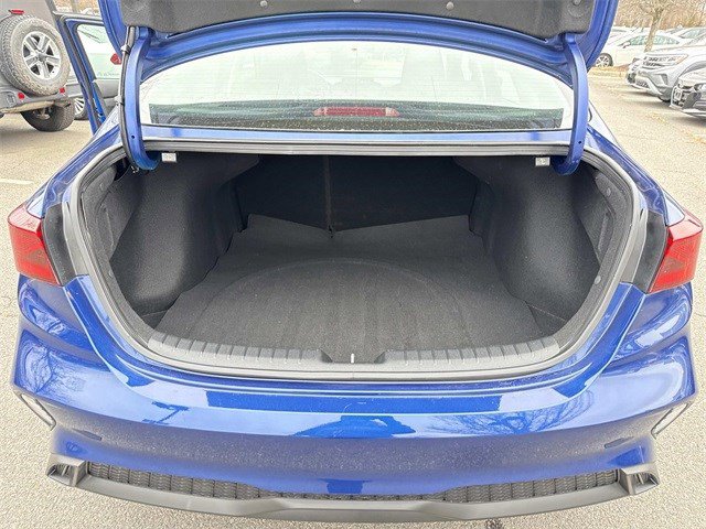 Used 2023 Kia Forte LXS w/ LXS Technology Package image 12