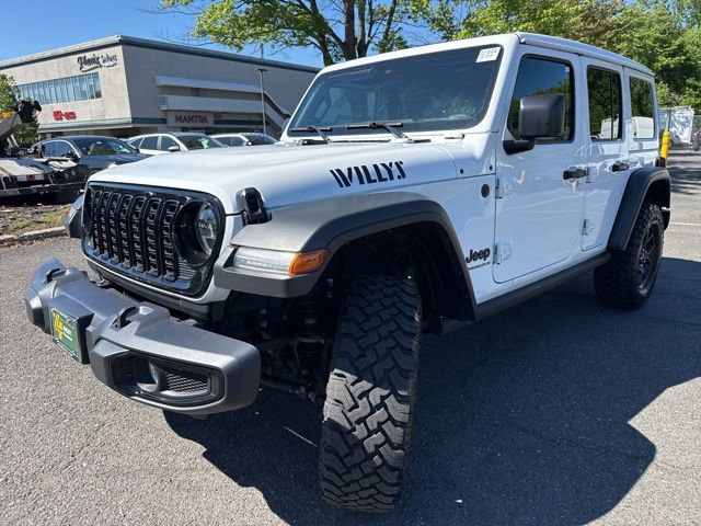 Used 2025 Jeep Wrangler Unlimited Sport AWD/4WD image 3