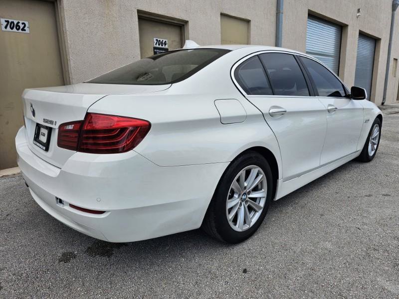 Used 2016 BMW 528i Sedan image 3