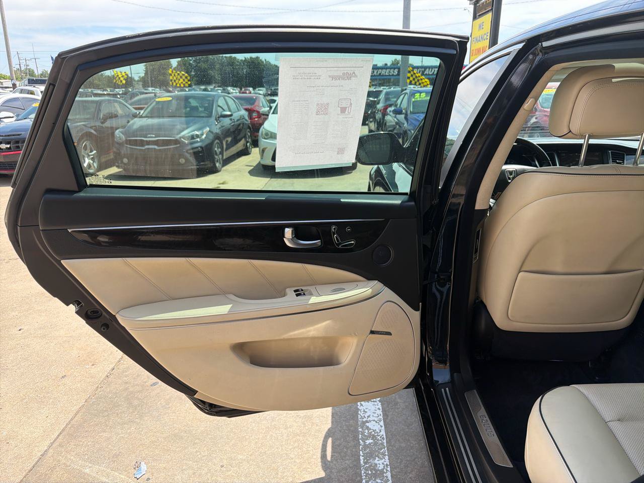 Used 2016 Hyundai Equus Signature RWD image 35