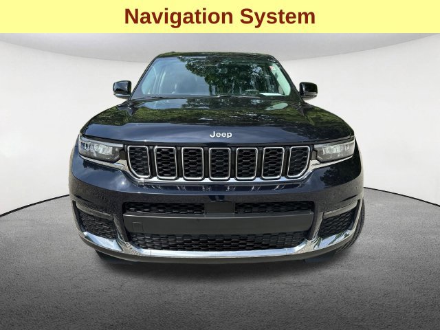Used 2023 Jeep Grand Cherokee L Limited AWD/4WD image 4