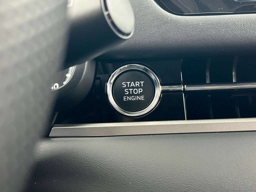 New 2026 Mitsubishi Outlander SE AWD/4WD image 36