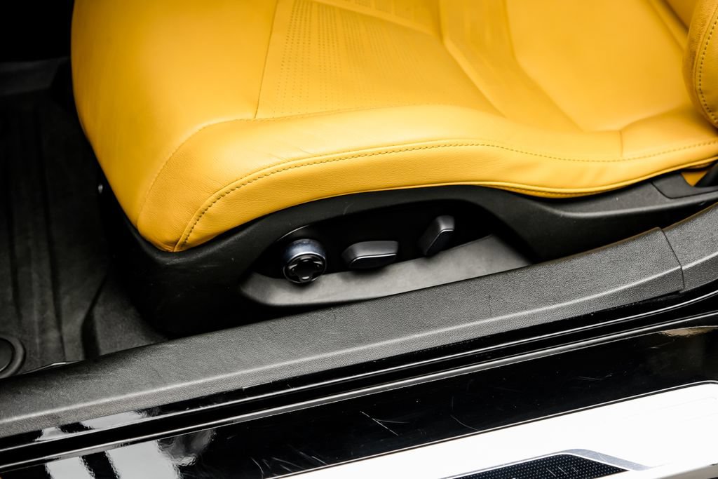 Used 2021 Chevrolet Corvette Stingray Premium Cpe w/ Engine Appearance Package RWD image 46