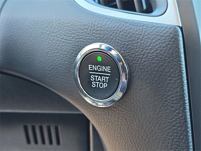 Used 2024 Ford Edge SEL image 28