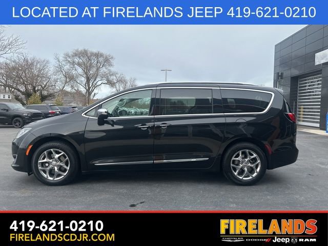 Used 2020 Chrysler Pacifica Limited image 4