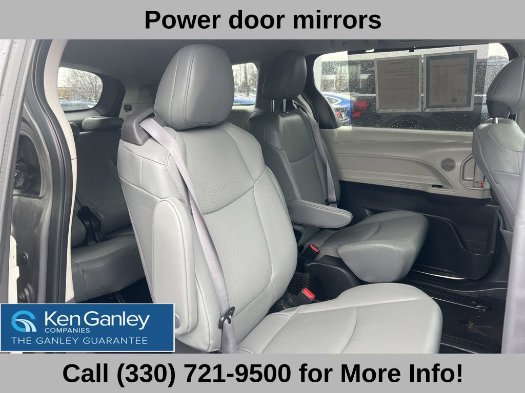 Used 2024 Toyota Sienna XLE image 53