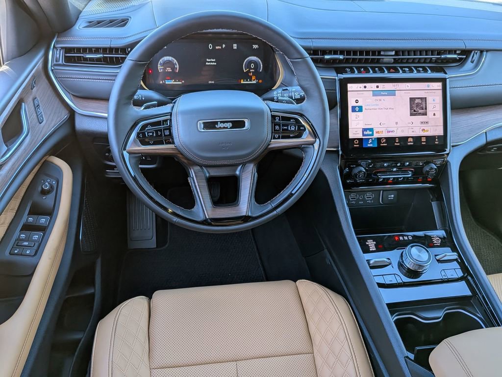 New 2025 Jeep Grand Cherokee Summit w/ Adv Protech Group IV image 29