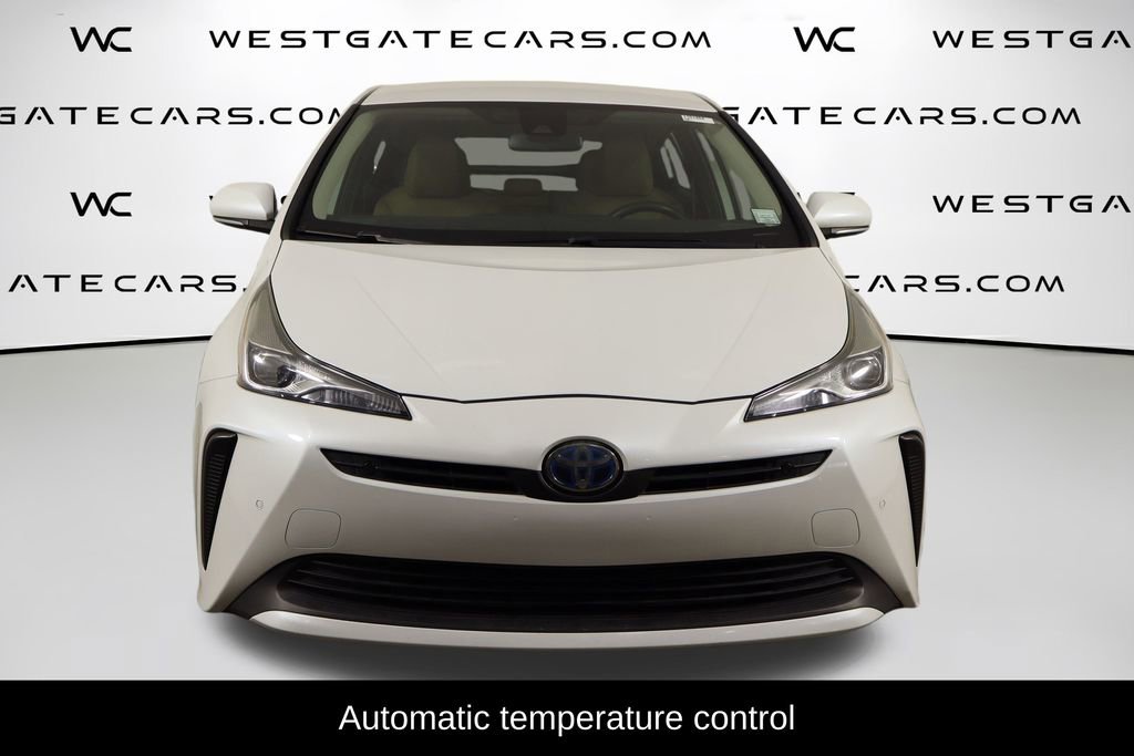 Used 2021 Toyota Prius LE video 2