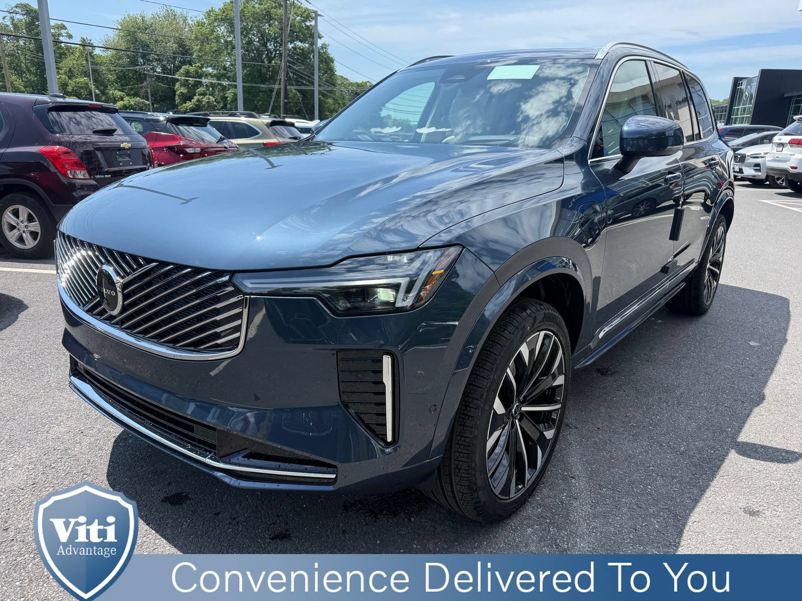 New 2026 Volvo XC90 T8 Ultra w/ Protection Package Premier AWD/4WD image 4