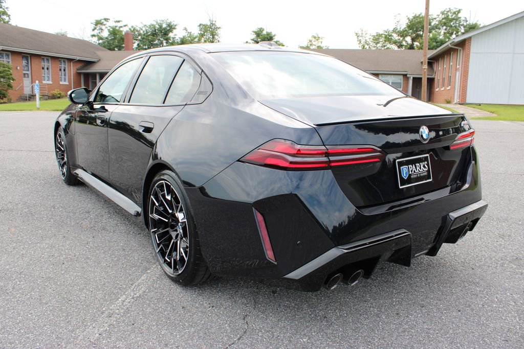 New 2026 BMW M5 image 6