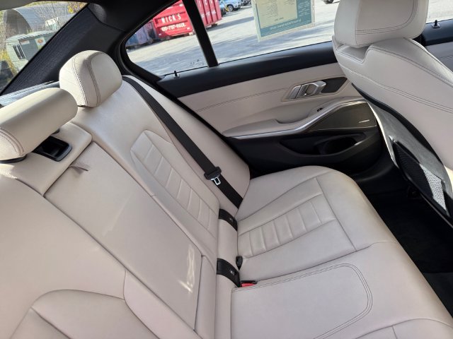 Used 2022 BMW M340i xDrive w/ Premium Package AWD/4WD image 19